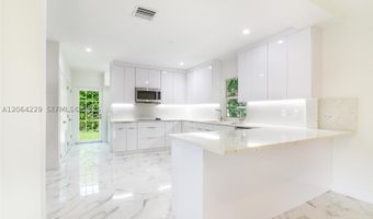 52 Camden Dr, Bal Harbour, FL 33154