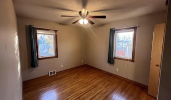 1539 Royal Rd, Aberdeen, SD 57401