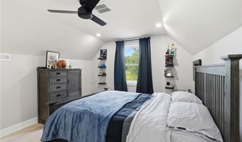 1264 Central Ave, Johnston, RI 02919