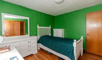 23 Oak Grove Blvd, North Providence, RI 02911