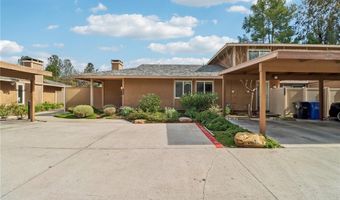 28512 Conejo View Dr, Agoura Hills, CA 91301