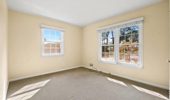 12027 DEVILWOOD Dr, Potomac, MD 20854