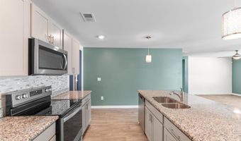 628 Woodland Farms Cir, Aynor, SC 29511