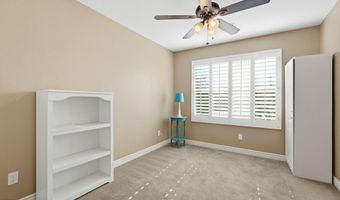 3180 E GLENEAGLE Dr, Chandler, AZ 85249