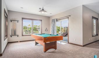 1820 W Thomas Cir, Brandon, SD 57005