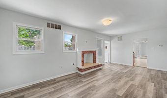 157 E Wyoming Ave, Absecon, NJ 08201