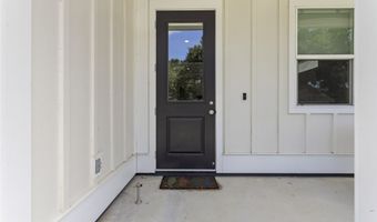 205 Caron Ln, Bay St. Louis, MS 39520