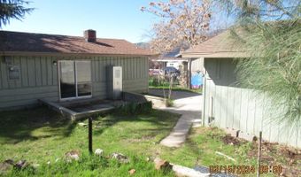 31 Pine St, Wofford Heights, CA 93285