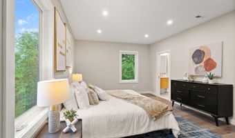 5709 5TH St S, Arlington, VA 22204
