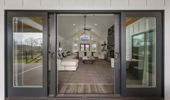 481 Masters Ln, Bean Station, TN 37708