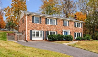 8217 CINDY Ln, Bethesda, MD 20817
