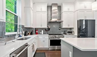 597 Broadview Pl NE, Atlanta, GA 30324