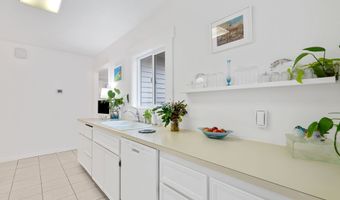 15390 SW DAVIS Rd, Beaverton, OR 97007