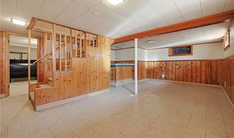 145 Glenwood Dr, North Kingstown, RI 02852