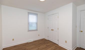8 WESLEY St, Camden, DE 19934
