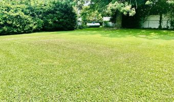 4083 Pitt St, Ayden, NC 28513