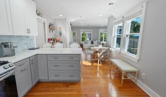 903 Emory St, Asbury Park, NJ 07712
