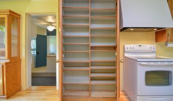 1105 S TIMMERS Ln, Appleton, WI 54914