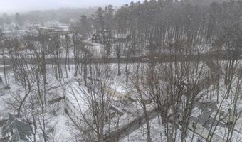 3 Cross St, Augusta, ME 04330