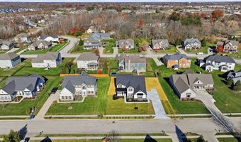 6882 Linden Woods Dr, Avon, IN 46123