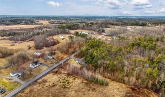 141 Kittredge Rd, Bangor, ME 04401