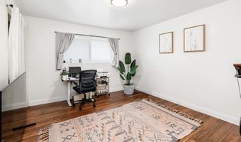 318 Juniper Ave 15, Carlsbad, CA 92008