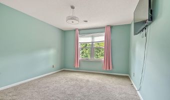19328 Stirrup Dr, Abingdon, VA 24211