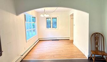 106 S Belfast Ave, Augusta, ME 04330