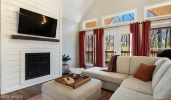 104 Timber Ln, Ackworth, IA 50001