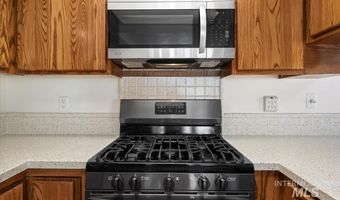 14961 Eagle Dr, Caldwell, ID 83607