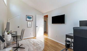 818 Chelsea Ave, Columbus, OH 43209
