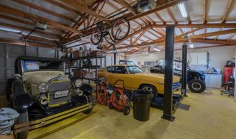 1253 Lakeside Dr, Angels Camp, CA 95222