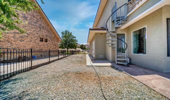 2112 Westridge Rd, Carlsbad, NM 88220