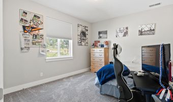 5089 Tree Valley Rd, Chubbuck, ID 83202