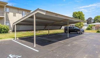 10037 Allen Pointe Dr, Allen Park, MI 48101