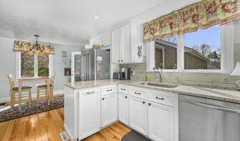 55 Tonela Ln, Barnstable, MA 02630