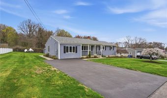 49 Roosevelt Dr, Bristol, RI 02809
