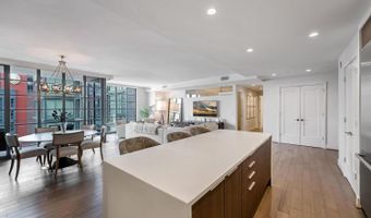 45 SUTTON Sq SW 1006, Washington, DC 20024