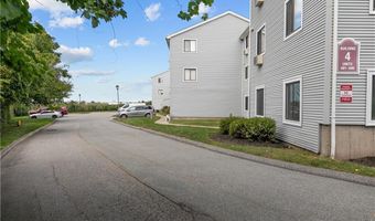 66 Girard Ave 401, Newport, RI 02840