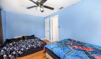 30 Hemlock St, Bristol, CT 06010
