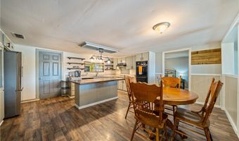 252 S 8th St, Aransas Pass, TX 78336