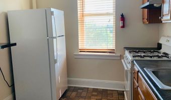 27 W 1ST St 203, Bayonne, NJ 07002