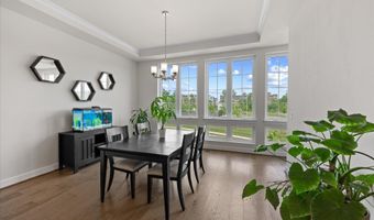 20305 SAVIN HILL Dr, Ashburn, VA 20147