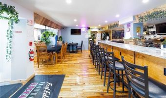 350 River St, Woonsocket, RI 02895