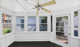706 Grove St, Alton, IL 62002