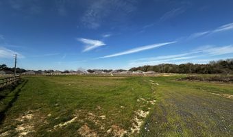 5 AC Charlie Day Rd, Baker, FL 32531