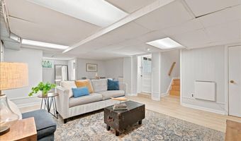 2800 S ARLINGTON RIDGE Rd, Arlington, VA 22202