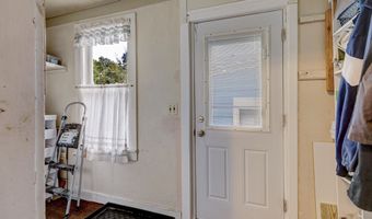 1208 N SUPERIOR St, Appleton, WI 54911