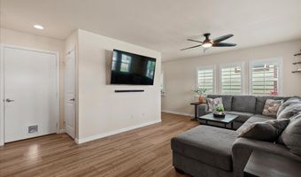 214 Alake St, Kahului, HI 96732