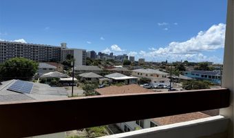 1555 Pohaku St A408, Honolulu, HI 96817
